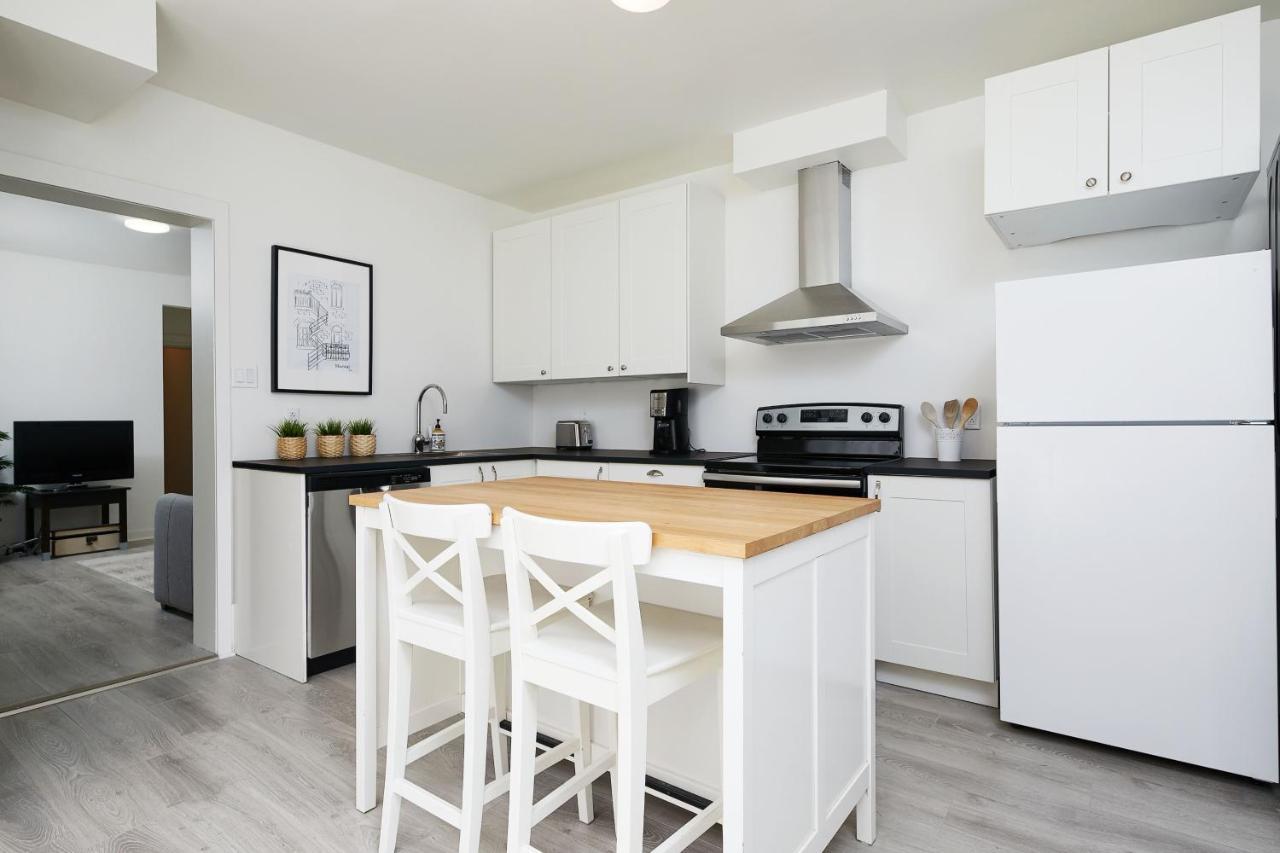 Appartamento Bonjour Mtl Rosemont Retreat Chic 1Br Central Air Montréal Esterno foto